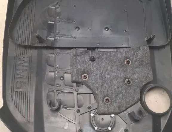 BMW 5 Series Gran Turismo F07 (2010-2017) Kryt motora 01102103104105,11252010,7800575 34181476