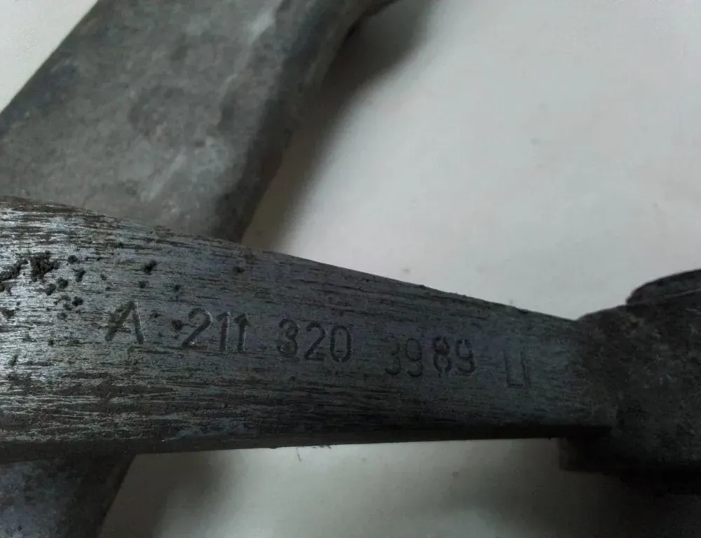 MERCEDES-BENZ E-Class W211/S211 (2002-2009) Передняя левая прямая вилка A2113203989,21103 34193930