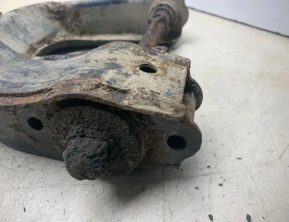 TOYOTA 4Runner 3 generation (1995-2003) Front Wishbone Arms 34178652