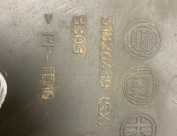 LANCIA Delta 3 generation (2008-2014) Другие тайные панели B803,51826439 34180487