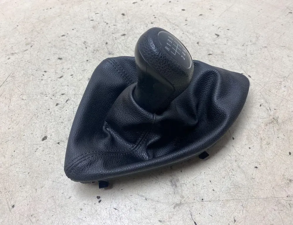 BMW 1 Series E81/E82/E87/E88 (2004-2013) Radenie rýchlostí gombík 7570504,21102010,24223110 34191732