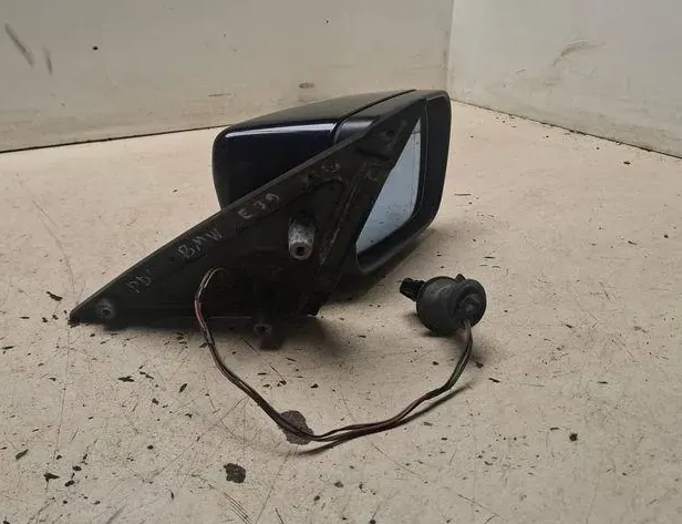BMW 5 Series E39 (1995-2004) Pravé krídlo zrkadlo 0117352,0117353,0117351 34186278
