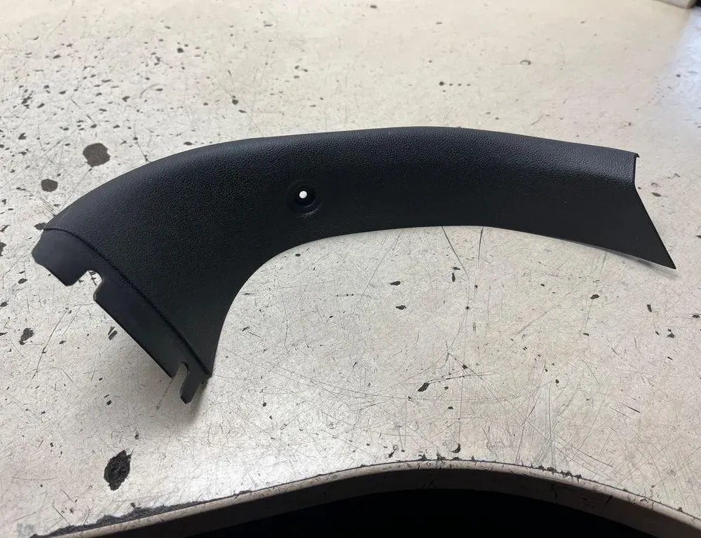 BMW 1 Series E81/E82/E87/E88 (2004-2013) Kryt Dekoračnej Lišty Kufra 7074687 34192274