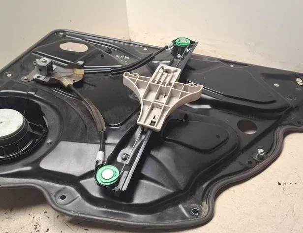 VOLKSWAGEN Passat B6 (2005-2010) Zdvíhač pravého zadného dverového okna 3C4839755G,980859106 34185644