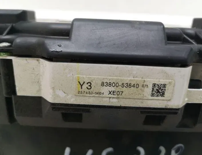 LEXUS IS XE20 (2005-2013) Спидометр 8380053640 23028433