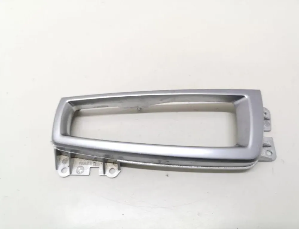 BMW 7 Series F01/F02 (2008-2015) Другие внутренние детали 61319189064 32813594