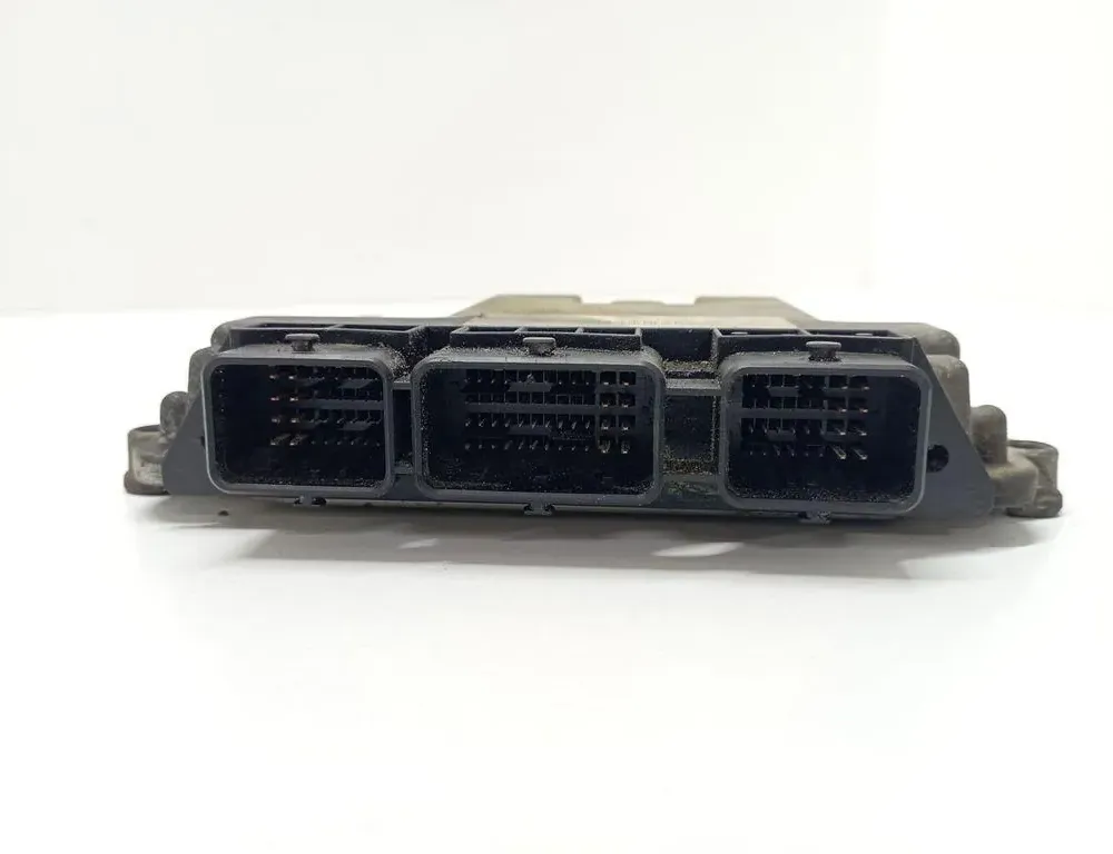 RENAULT Laguna 2 generation (2001-2007) Блок управления двигателем 0281011148 33351979