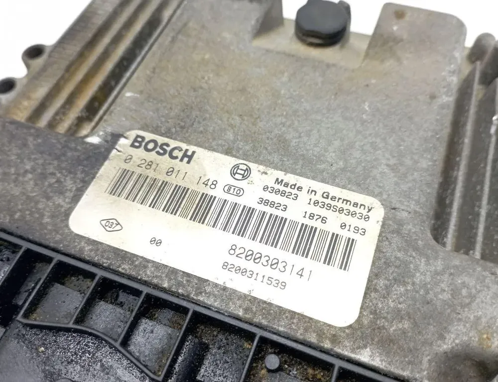 RENAULT Laguna 2 generation (2001-2007) Блок управления двигателем 0281011148 33351979
