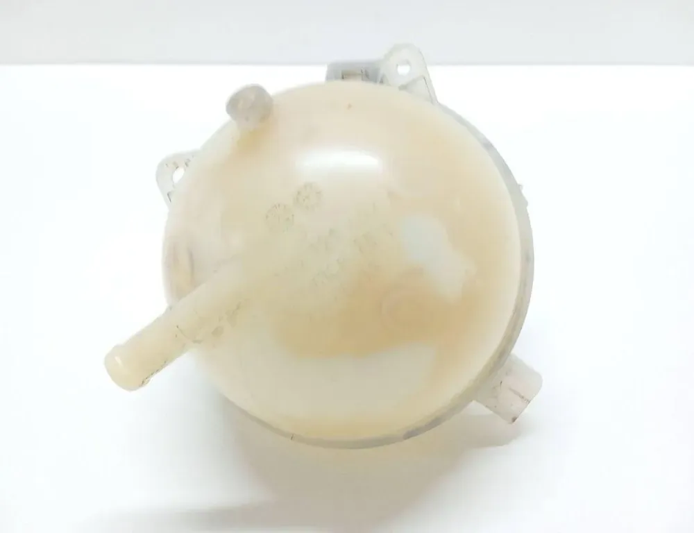 VOLKSWAGEN Passat B7 (2010-2015) Expanzná nádrž 1K0121407A 33374979