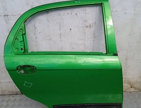 CHEVROLET Spark 1 generation (2003-2011) Rear Left Door 33377615