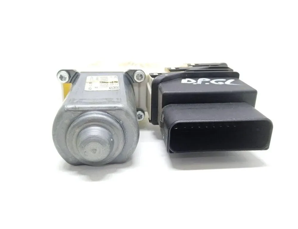 VOLKSWAGEN Tiguan 1 generation (2007-2017) Motor ovládania okna pravých zadných dverí 5N0959704 33479052