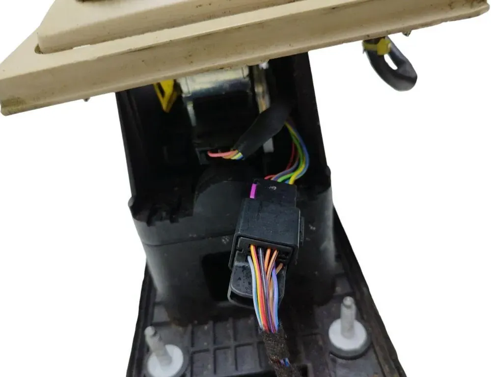 SKODA Octavia 2 generation (2004-2013) Кулиса 1K0713061 33493166