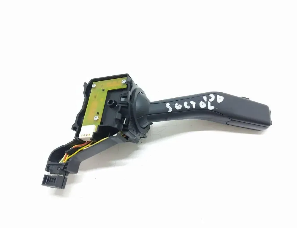 SKODA Octavia 2 generation (2004-2013) поворота переключение  1K0953513G 33547502