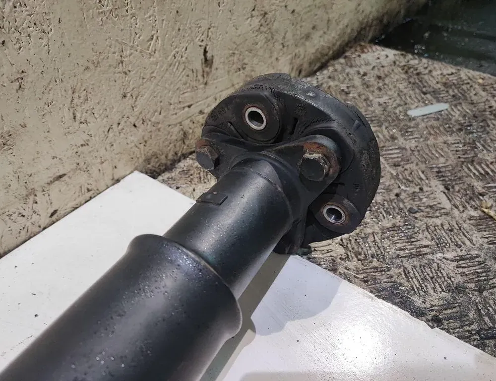 BMW 5 Series F10/F11 (2009-2017) Kardanová hriadeľ 758225010 33548783