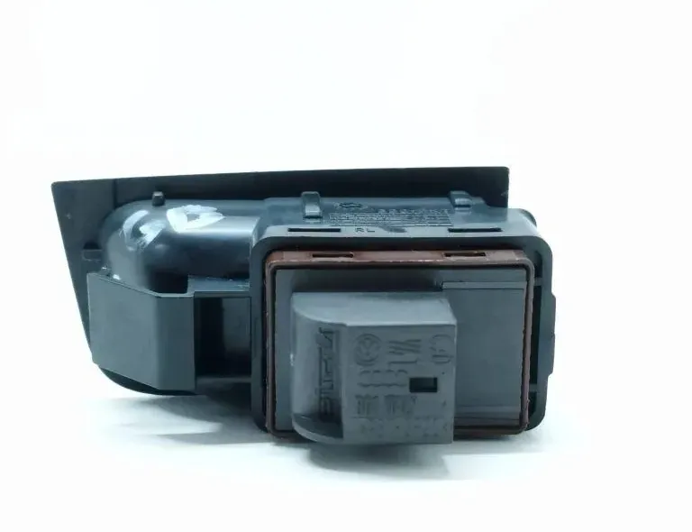 AUDI A6 C7/4G (2010-2020) Кнопка открывания задней крышки 4G2959830 33610931