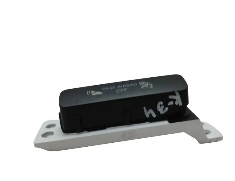 NISSAN Leaf 1 generation (2010-2017) SRS Switch 4123 33721566