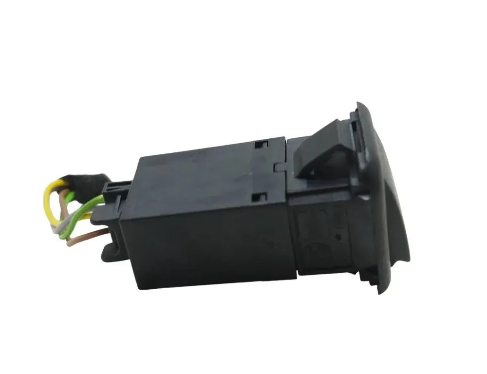 SKODA Superb 2 generation (2008-2015) Дополнительные соединители музыкального проигрывателя 33813262