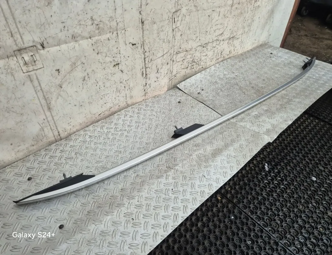 MERCEDES-BENZ GLE W166 (2015-2018) Рейлинг крыши правый A1668900393 28450513