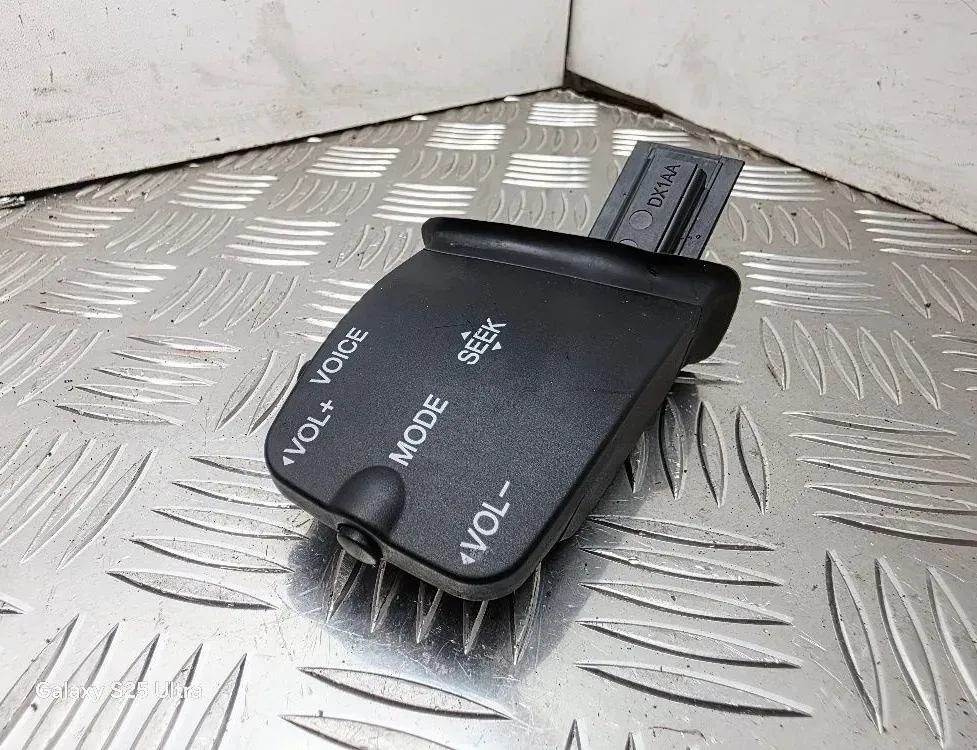 FORD Kuga 1 generation (2008-2013) Switches 758709,DX1AA 33539017