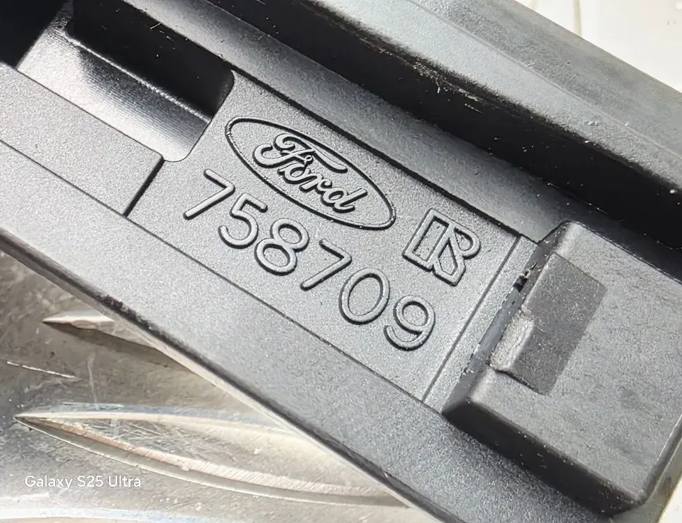 FORD Kuga 1 generation (2008-2013) Switches 758709,DX1AA 33539017