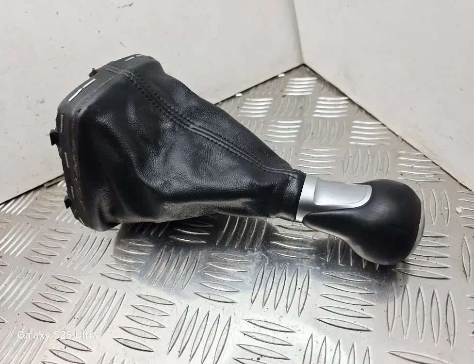 AUDI A1 8X (2010-2020) Gear Shifting Knob 8P0863279A 33539028