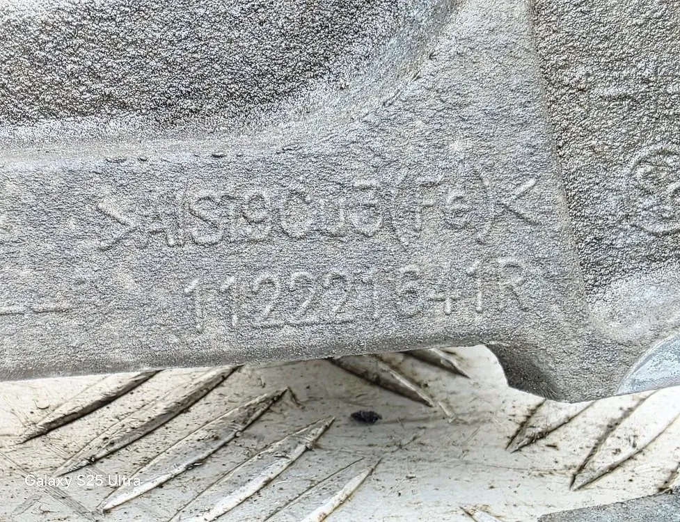 NISSAN Qashqai 2 generation (2013-2023) Držiak na montáž prevodovky 112221641R 33588647