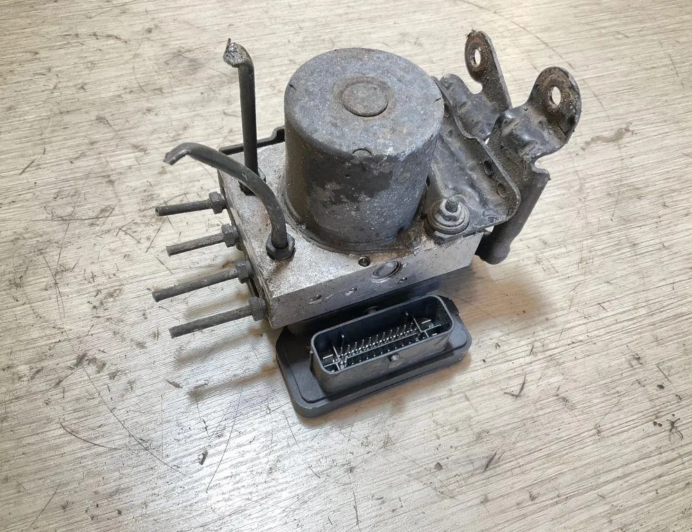 MERCEDES-BENZ Sprinter 2 generation (906) (2006-2018) ABS čerpadlo A0084318712 33801578