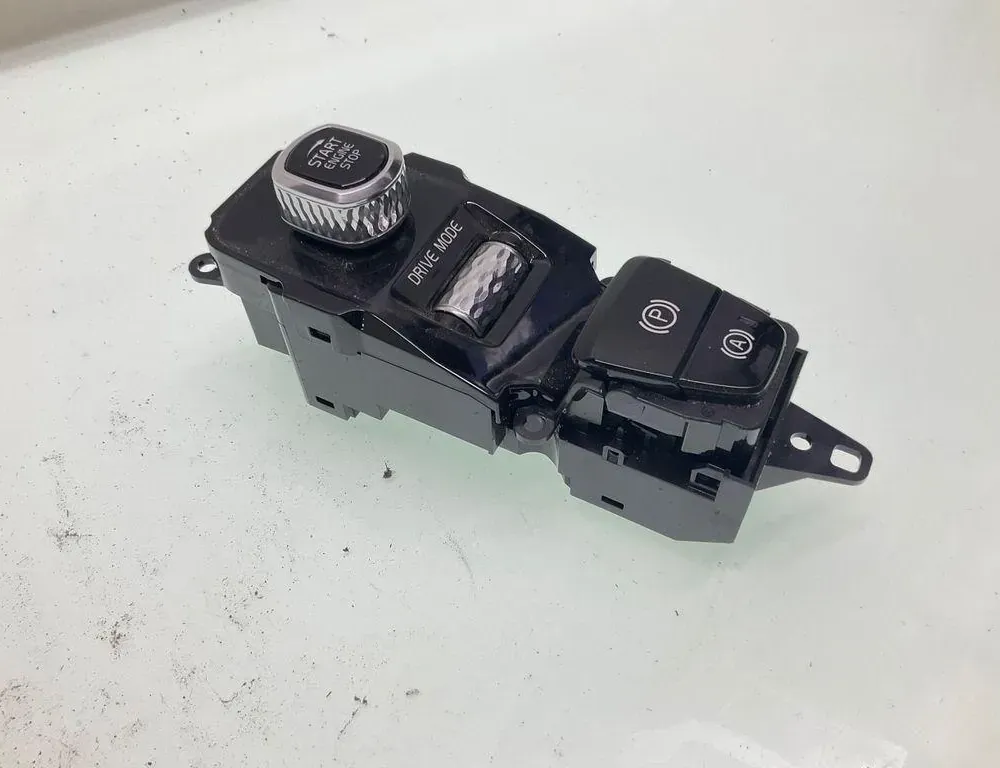 VOLVO XC40 1 generation (2017-2024) Ignition Button T19180421001,31443818 33804839