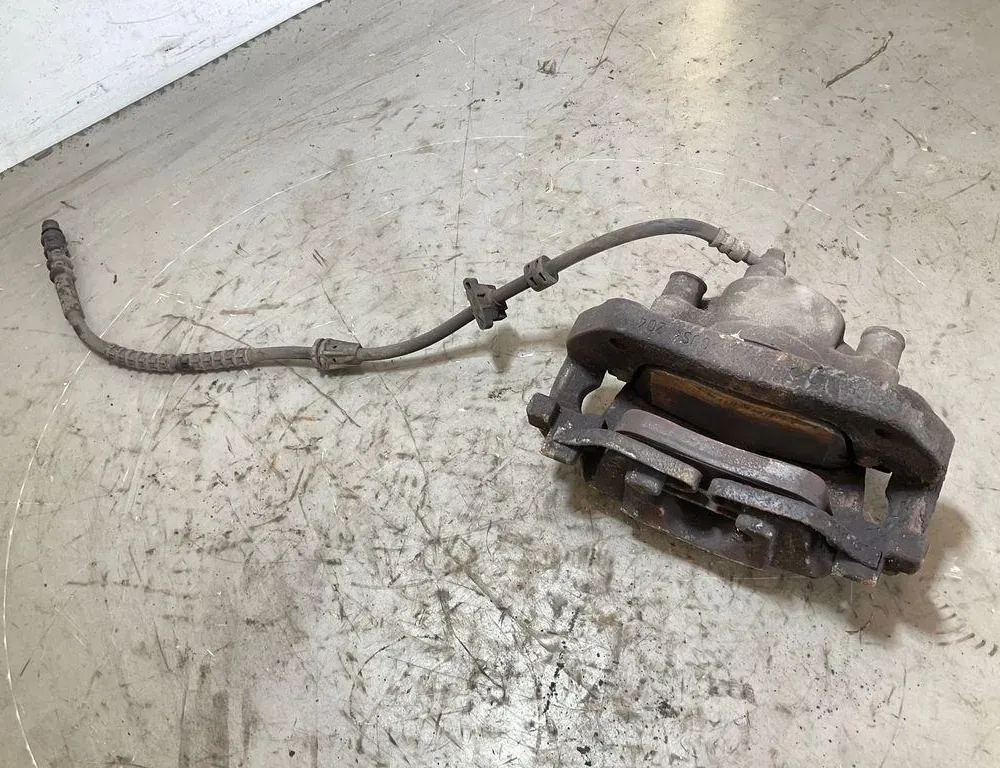 PEUGEOT Expert 2 generation (2007-2020) Pravý predný strmeň brzdy 33806992