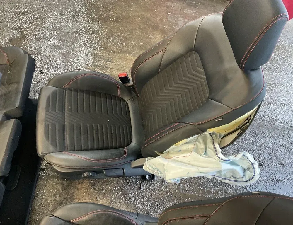 FORD Puma Комплект 33909129