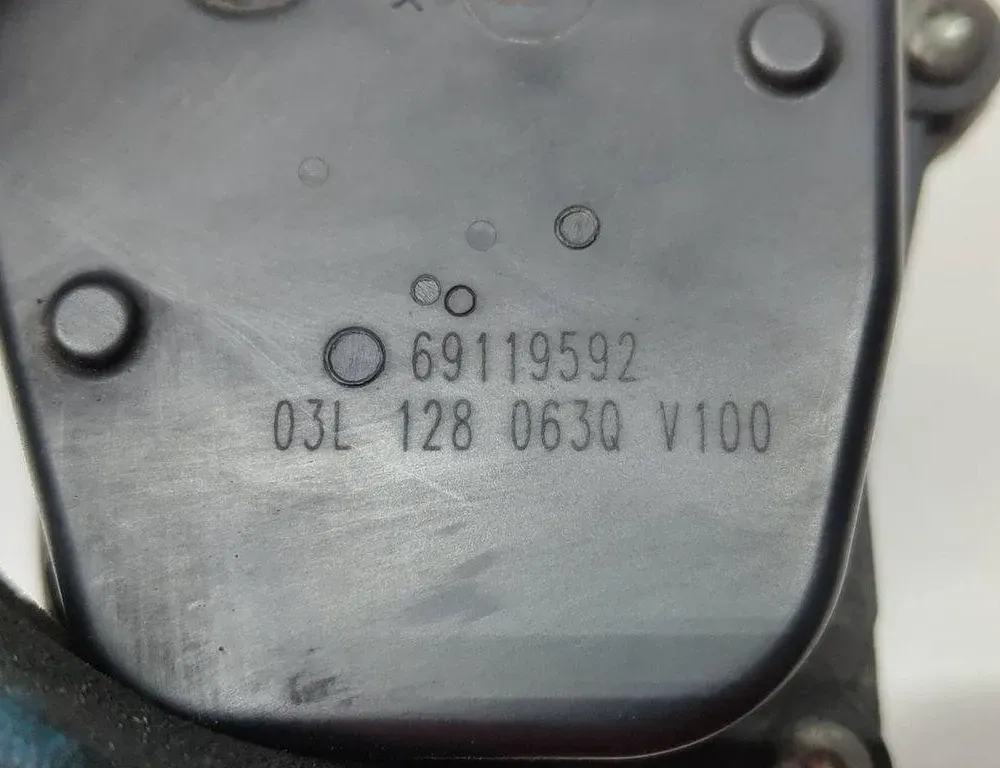 VOLKSWAGEN Golf 8 generation (2019-2023) Throttle Body 03L128063Q 32001017