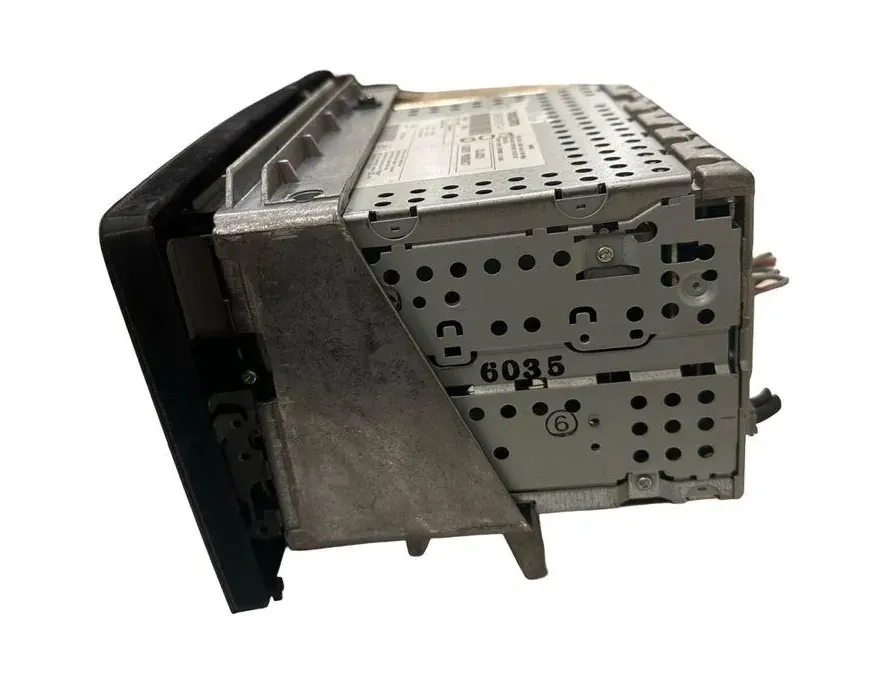 VOLVO S60 3 generation (2018-2023) Prehrávač hudby s GPS 306576371 33237080