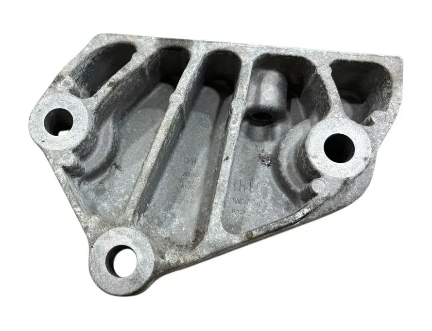 MG ZS 2 generation (2017-2024) Left Side Engine Bracket P10592204 33237494