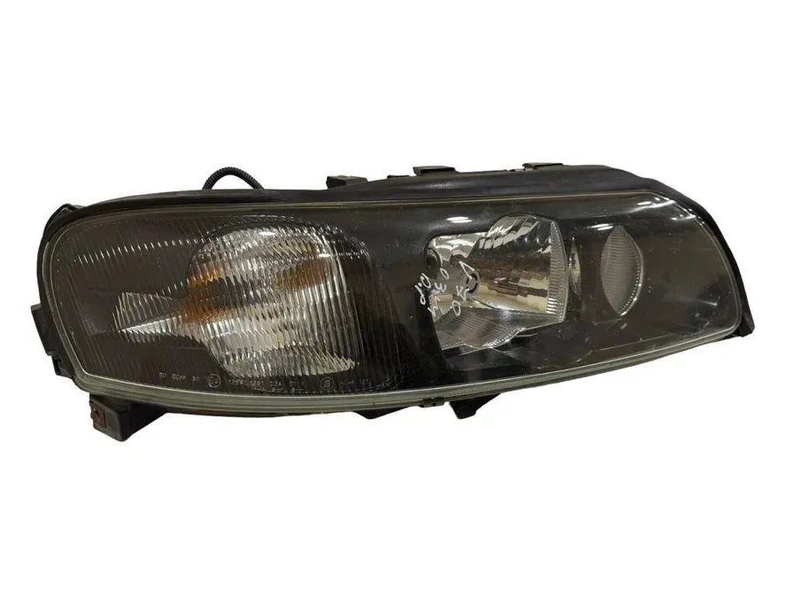 VOLVO C70 2 generation (2005-2013) Front Right Headlight 125802A01,30655906 33249354