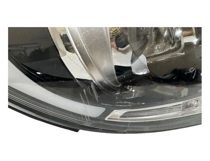 KIA Rio 3 generation (2011-2017) Pravé predné svetlo 921021WXXX 33345710