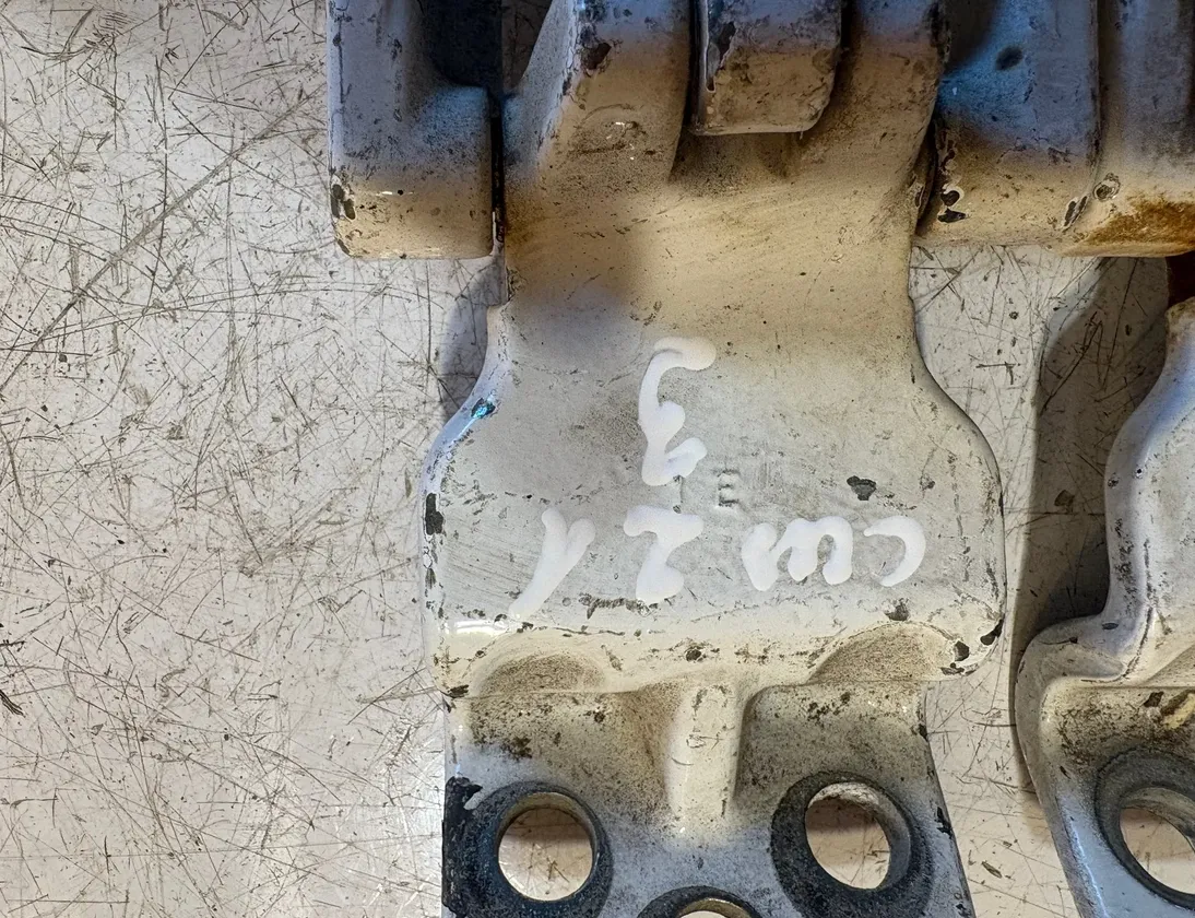 FORD Transit 4 generation (2013-2024) Комплект петель правой задней двери BK31V429A14 33989708