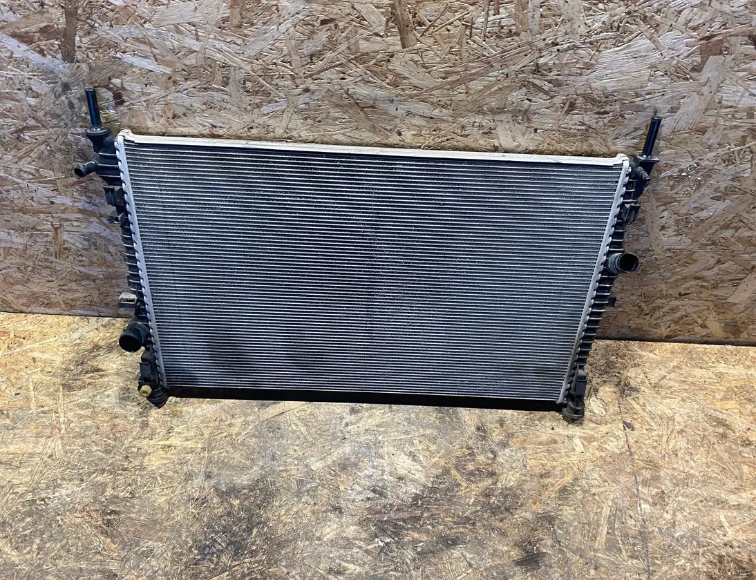 FORD Transit 4 generation (2013-2024) Охлаждающий радиатор GK418005AJ 33591076