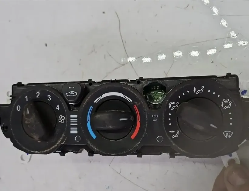 FORD Transit 4 generation (2013-2024) Klimatizačná jednotka BM518549 34057396