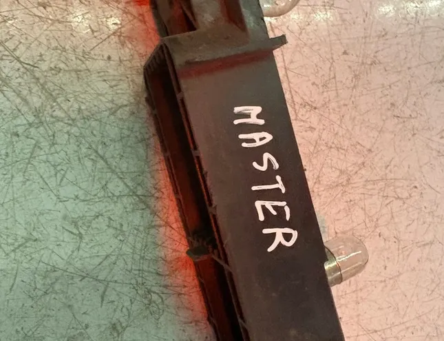 RENAULT Master 3 generation (2010-2023) Kontakty zadných svetiel 3917379999 34067537