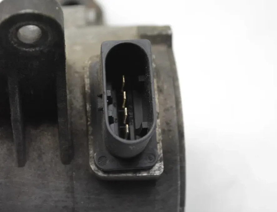 BMW 1 Series E81/E82/E87/E88 (2004-2013) Vodná pumpa 7586928 33988860