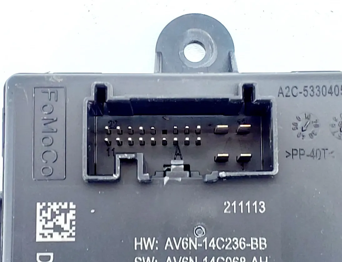 FORD Kuga 2 generation (2013-2020) Rear Right Door Control Unit AV6N-14C068-AH,CV6T-14B532-DA,AV6N-14C236-BB 17154285