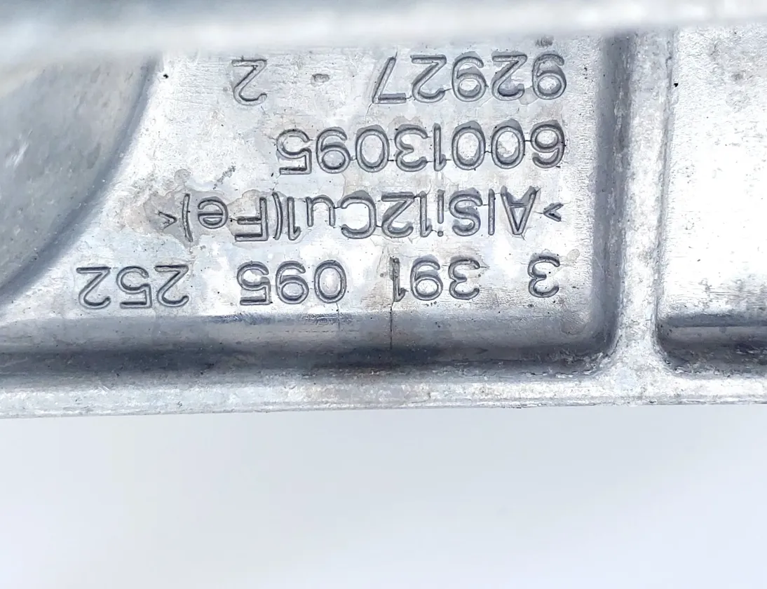 RENAULT Zoe 1 generation (2012-2023) Трапеции стеклоочистителей 3391095252,3397021341,0390241580 28163402