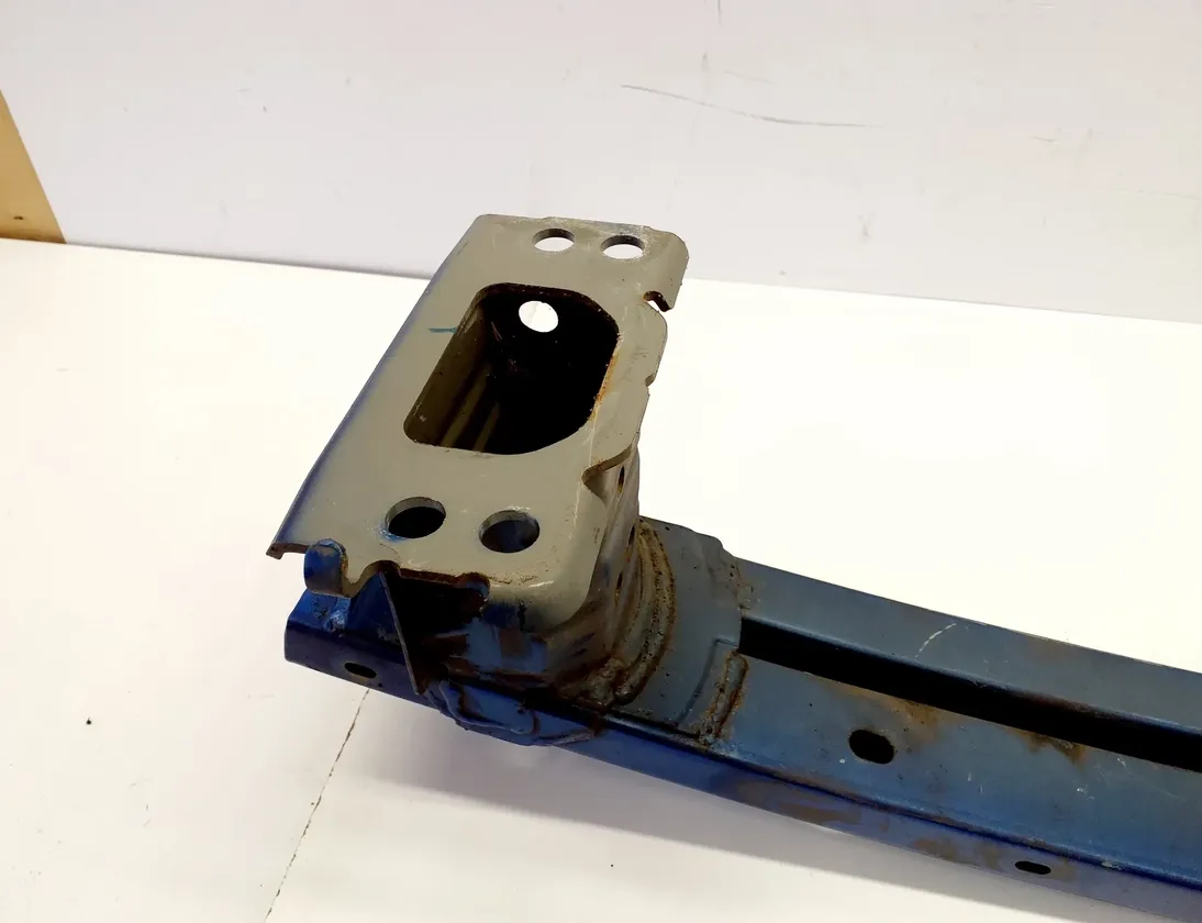 TOYOTA Auris 2 generation (2012-2015) Усилитель переднего бампера 33565948