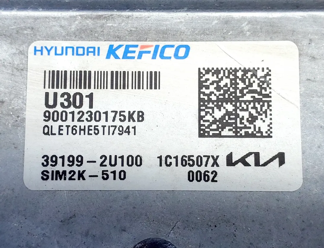 KIA XCeed 1 generation (2019-2024) Engine Control Unit ECU 39199-2U100,39111-2U477 34161541