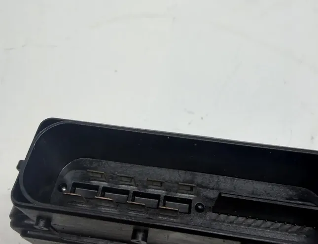 AUDI A6 C6/4F (2004-2011) Jednotka ovládania ručnej brzdy 4F0907801B 34233675