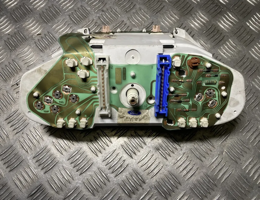 FORD Fiesta 4 generation (1996-2002) Speedometer 96FB10838B 22918649