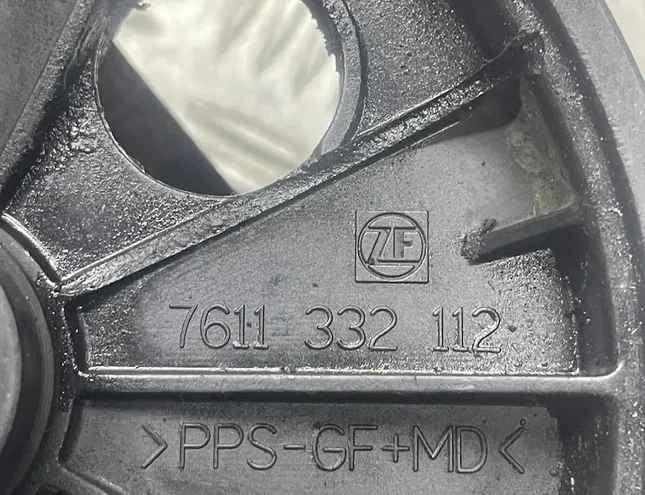 VOLVO S80 1 generation (1998-2006) Čerpadlo posilňovača riadenia 9485757,7611332112 28832664