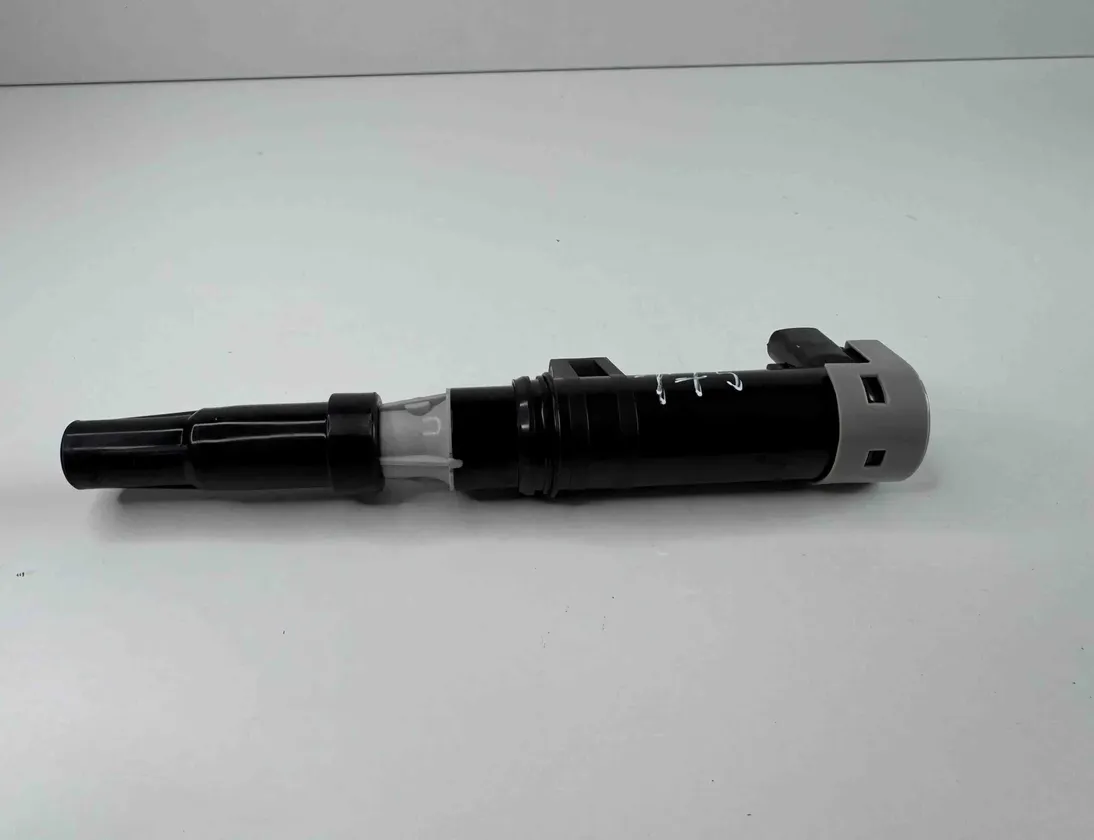RENAULT Megane 3 generation (2008-2020) Vysokonapäťová zapalovacia cievka XIC8187,8200568671,224333529R,8200765882,7700107177,7700875000 32393573