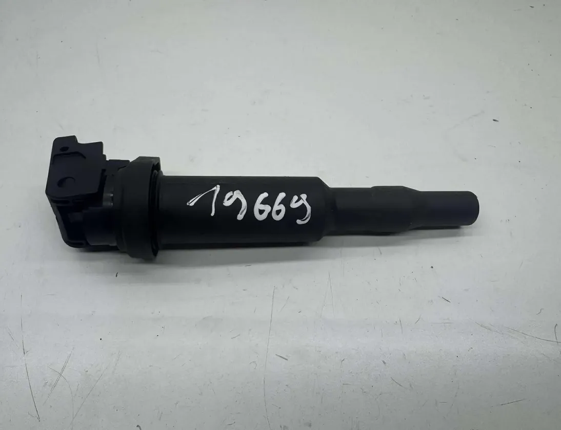 BMW 5 Series E60/E61 (2003-2010) High Voltage Ignition Coil 8647689 33367956