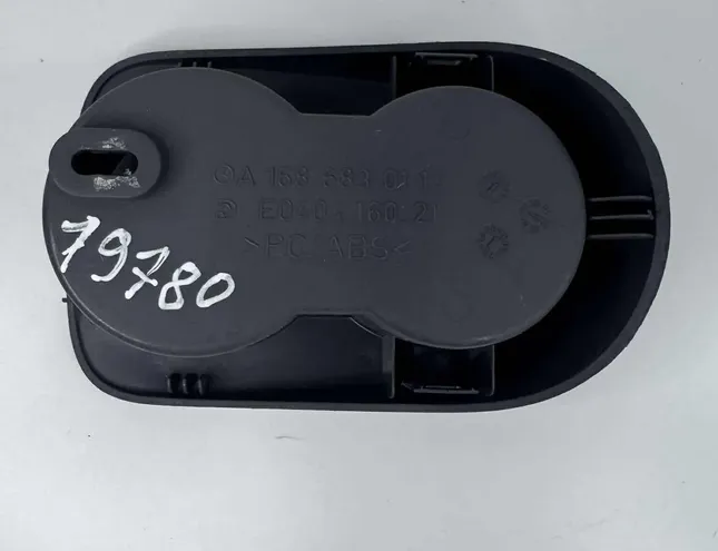 MERCEDES-BENZ A-Class W168 (1997-2004) Držiak na poháre A1686830114 33373673